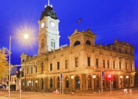 Ballarat in regional Victoria will go into lockdown today